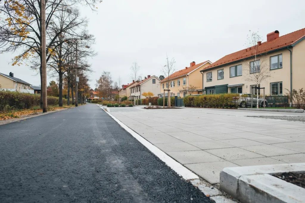 slutf rd asfaltering av cykelbana och g ngv g i marieholm esl v